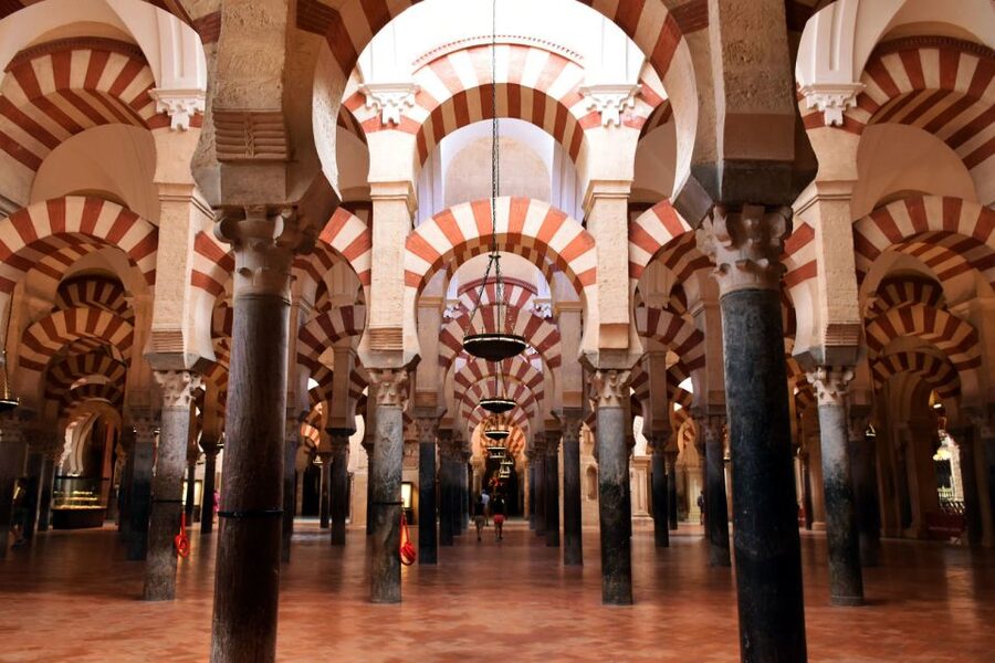 Cordoba Mosque-Cathedral: Skip-the-Line Guided Tour - The Reconquista and the cathedral within the mosque
