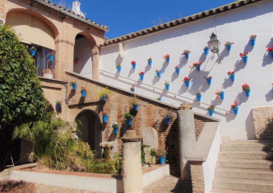 Córdoba Mosque, Jewish Quarter and Alcázar 3-Hour Tour - Entering the Mosque-Cathedral of Córdoba