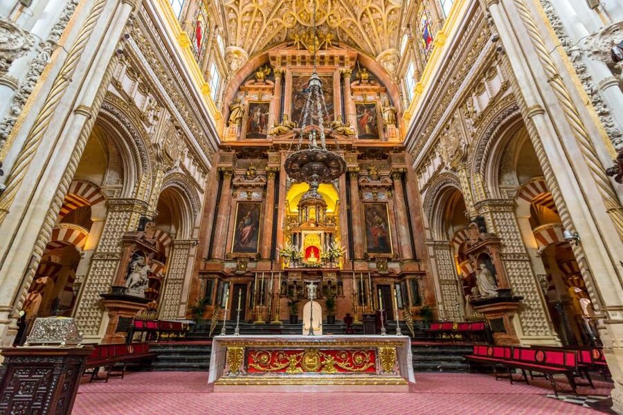 Córdoba Mosque, Jewish Quarter and Alcázar 3-Hour Tour - Should you book the Córdoba three-hour tour?