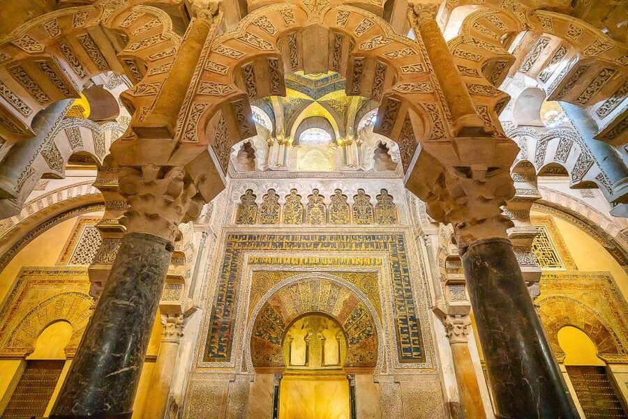 Córdoba: Skip-the-Ticket-Line Mosque-Cathedral Guided Tour - Iglesias Fernandinas as an extra