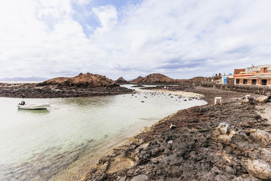 Corralejo: Lobos Island Catamaran Tour with Drinks & Snorkel - Photos and the friendly FuerteCharter crew
