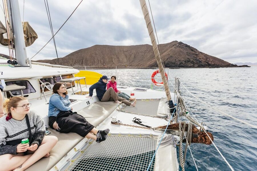 Corralejo: Lobos Island Catamaran Tour with Drinks & Snorkel - Timing, pickup, and what to bring
