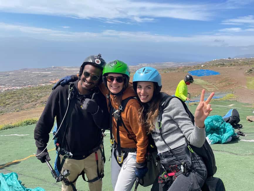 Costa Adeje: Tandem Paragliding Flight - The five-minute safety briefing
