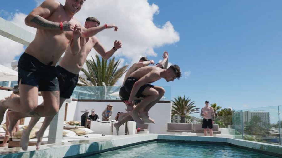 Costa Adeje: Tenerife Monkey Beach Club Utopia Pool Party - Practical planning for your arrival