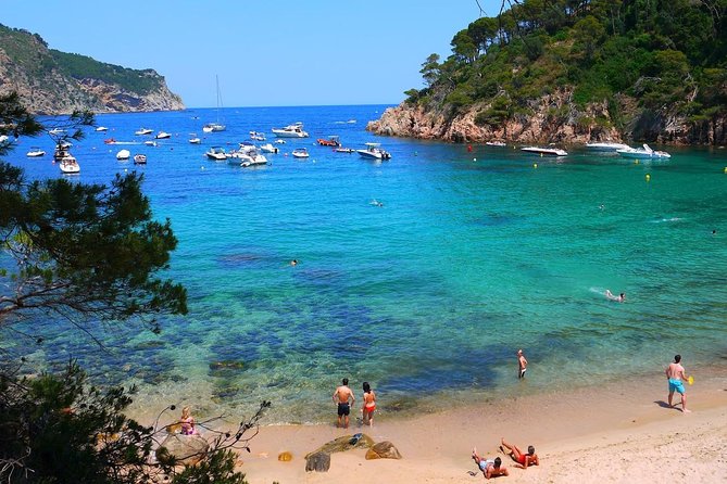 Costa Brava Small Group with Hotel Pick up and Boat Ride - Sant Feliu de Guíxols and the final beach stop