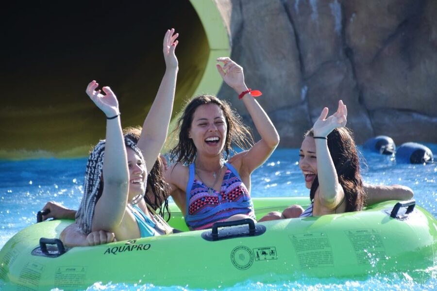 Costa Dorada: Aquopolis Entry Ticket - Queues are the main time cost