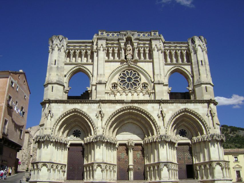 Cuenca: Medieval Old Town - Walking the narrow medieval streets
