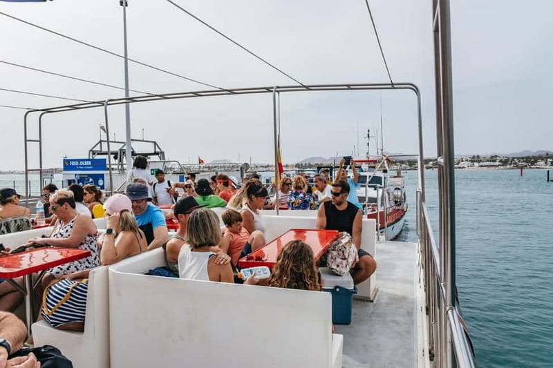 Desde Corralejo: Lobos Island Ferry with Optional Transfer - What to expect from the ferry service