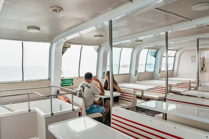 Desde Corralejo: Lobos Island Ferry with Optional Transfer - Your free time on Lobos Island