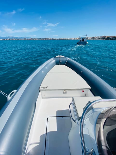 El Arenal: Private Mallorca Boat Rental (No License Needed) - The return along Platja de Palma
