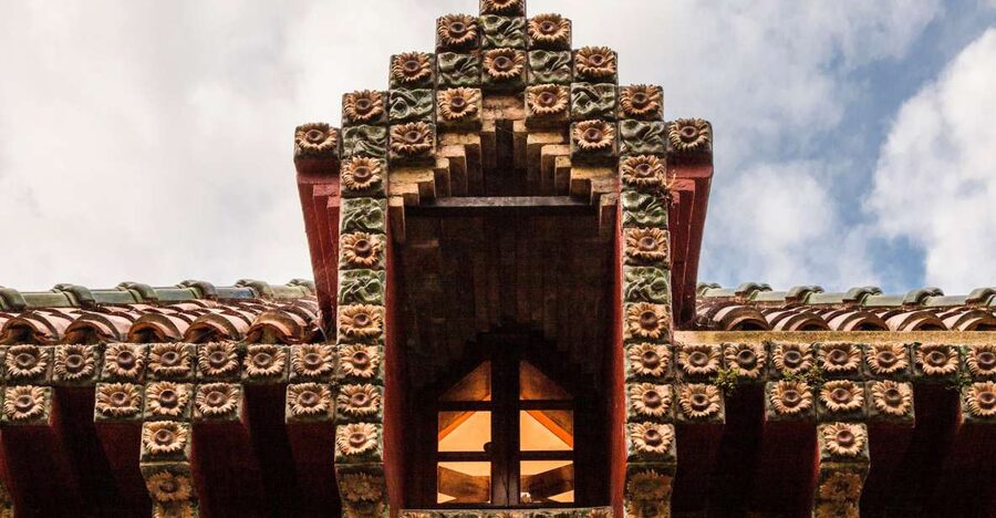 El Capricho Entrance Ticket - Choosing Between a Self-Guided Visit and a Tour