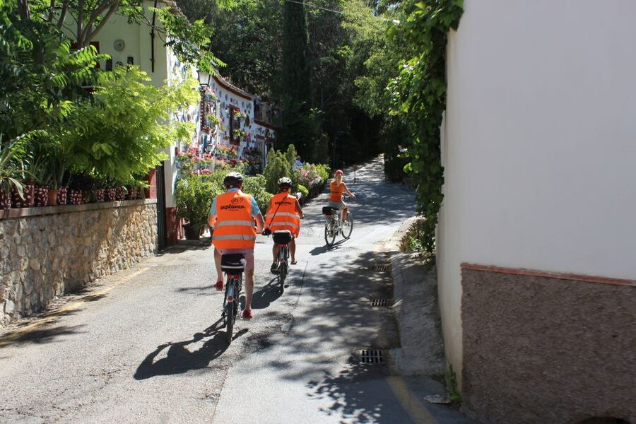 Electric Bike Tour with 2 Options to Explore Granada - Why an electric bike works so well in Granada