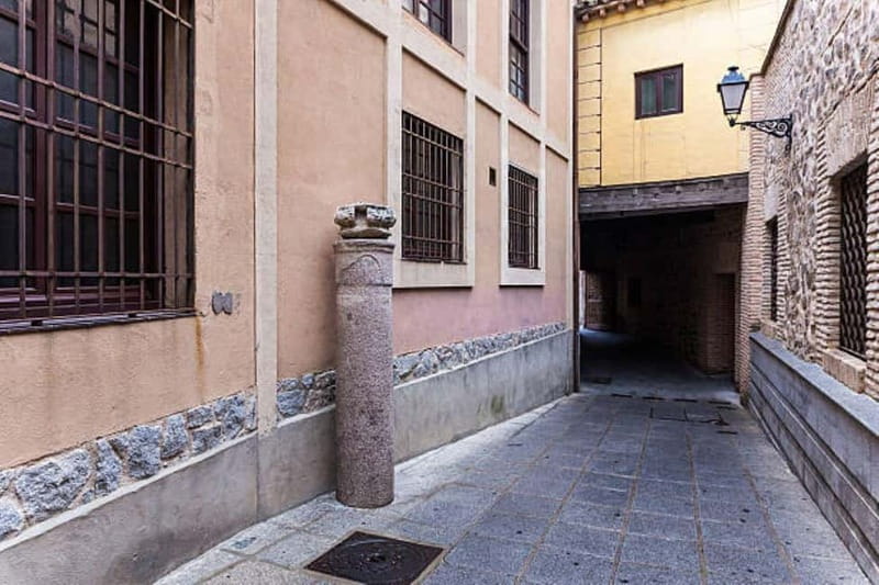 English Tour “TOLEDO ALL IN ONE” - The Jewish Quarter and Toledo’s Christian layers