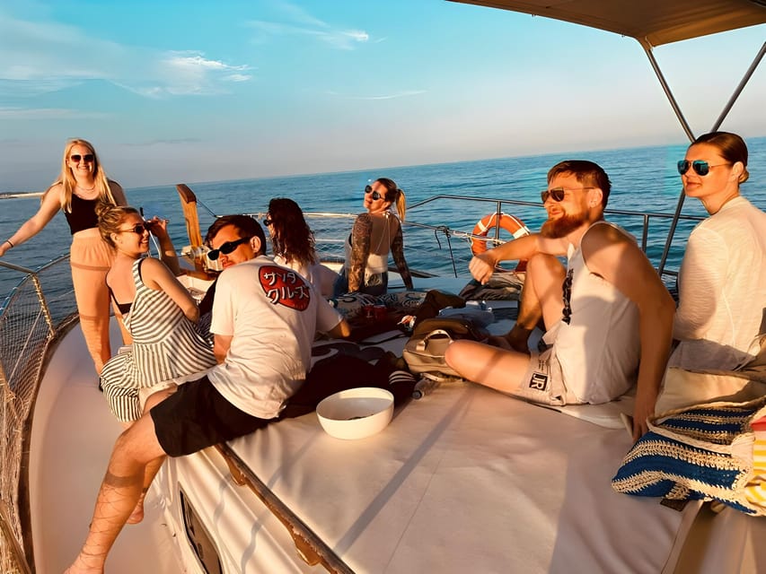 Estepona: Dolphins Searching Sea Cruise with Drink & Snacks - Who will enjoy this most