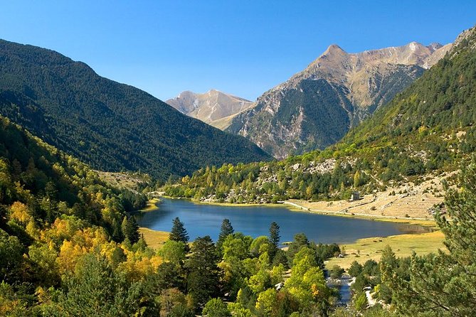Excursion Aigüestortes - Estany Llebreta (1/2 day) - Sant Esperit waterfall and the park’s geology