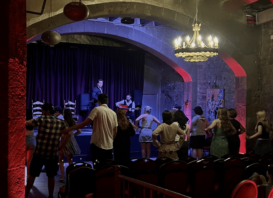 Flamenco Experience (30 minute masterclass) - Group Size Can Change the Whole Experience