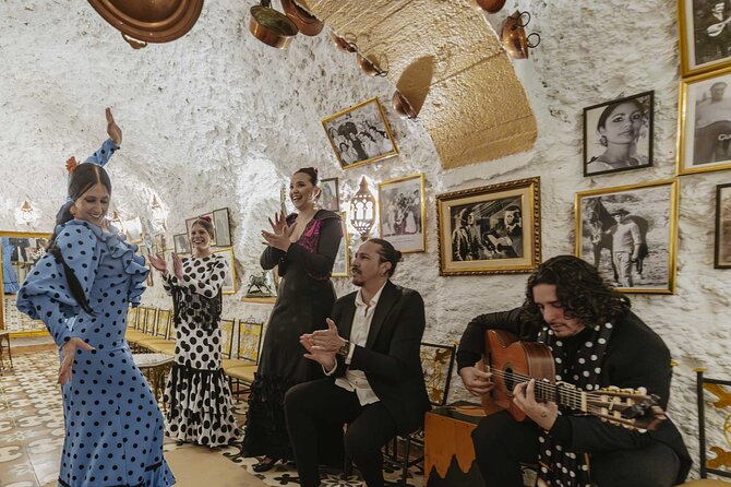 Flamenco show at Cueva Los Amayas, in Sacromonte - Is $27.22 a good value?