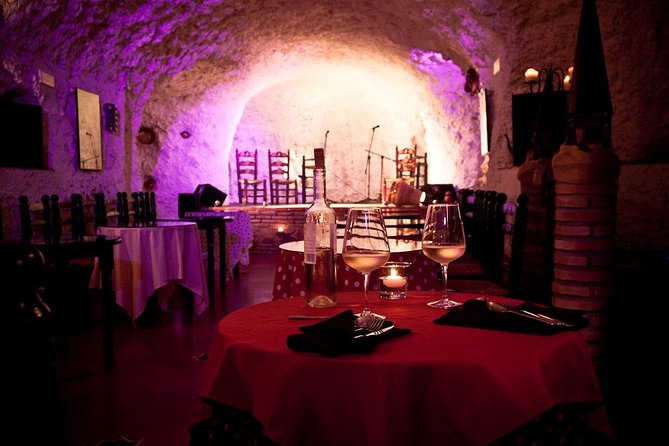 Flamenco Show in a Cave Restaurant in Granada - Choosing between the 7:30 and 9:30 show