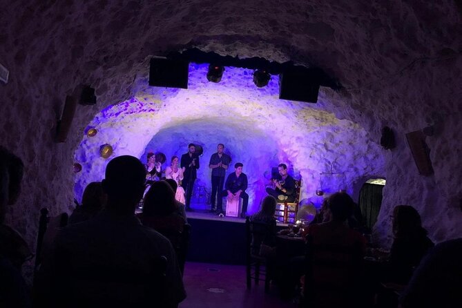 Flamenco Show in a Cave Restaurant in Granada - A practical plan for getting there and back