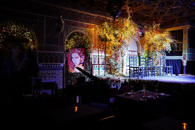 Flamenco Show & Special Menu at Torres Bermejas in Madrid - Choosing between show-only, tapas, and VIP options
