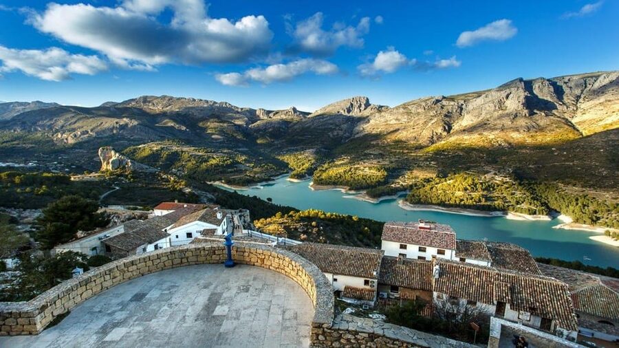From Alicante/Benidorm: Guadalest & Algar Waterfalls Tour - Guadalest: two hours among stone lanes and mountain views