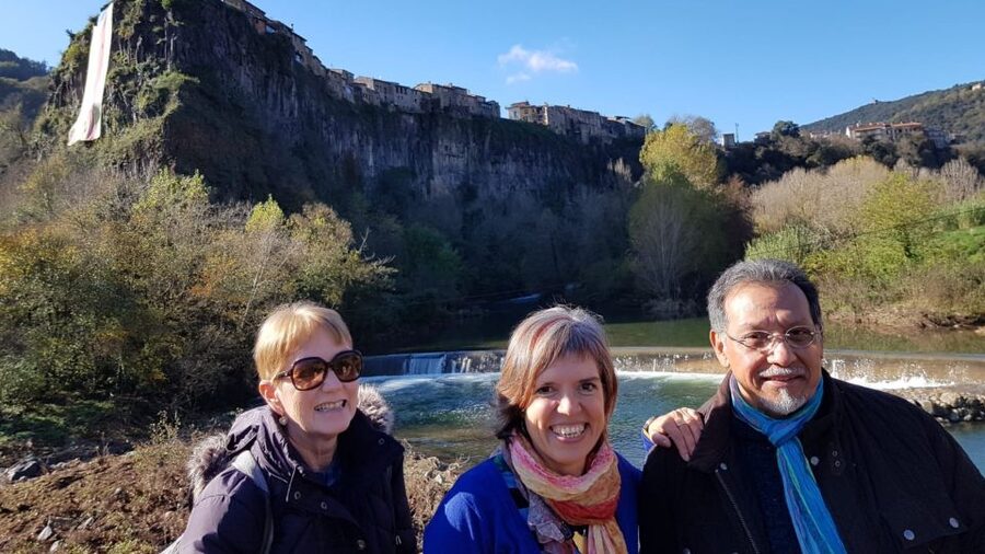 From Barcelona: Besalú & Medieval Towns Tour w/ Hotel Pickup - Castellfollit de la Roca: the day’s dramatic photograph