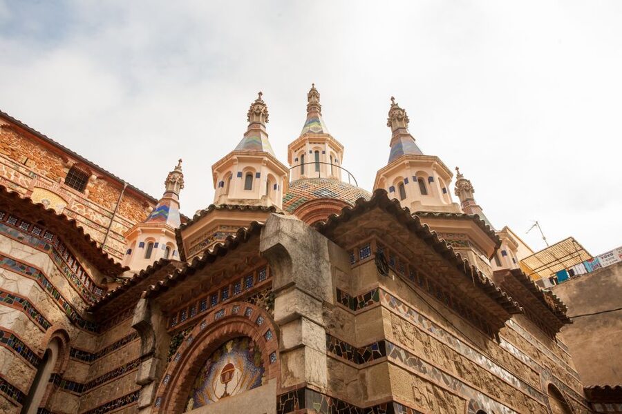 From Barcelona: Costa Brava Day Tour with Boat Trip - The one-hour boat ride along the cliffs
