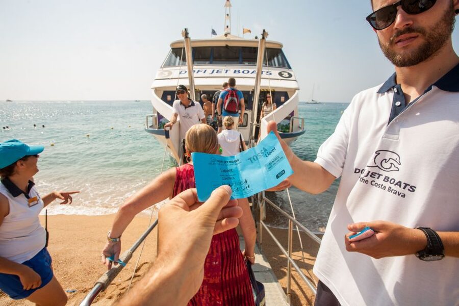From Barcelona: Costa Brava Day Tour with Boat Trip - Who will enjoy this Costa Brava day trip