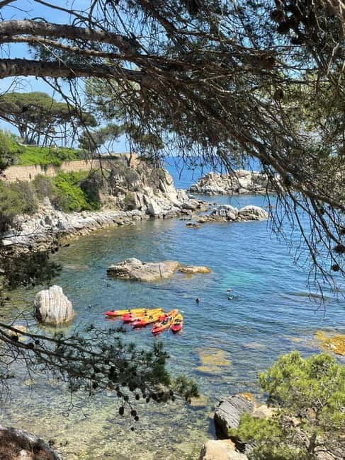From Barcelona: Costa Brava Kayak & Snorkel Tour with Picnic - What the six-hour schedule really feels like