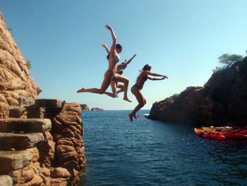 From Barcelona: Costa Brava Trails, Snorkeling & Cliff Jump - The guides and the small-group feel