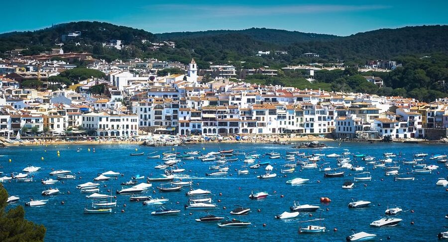 From Barcelona: Girona and Costa Brava Day Tour - Key points at a glance
