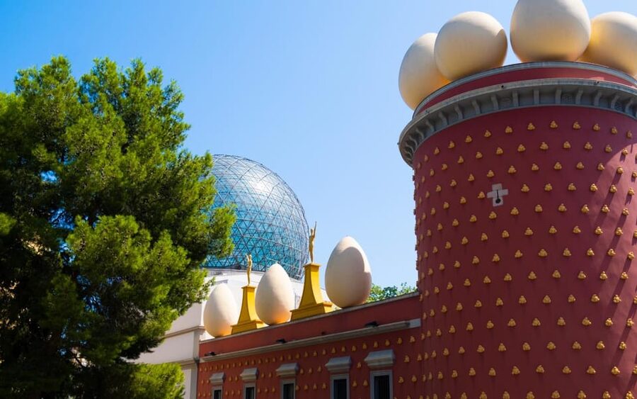 From Barcelona: Girona, Figueres, Dalí Museum, and Cadaqués - Why this Catalonia day trip works