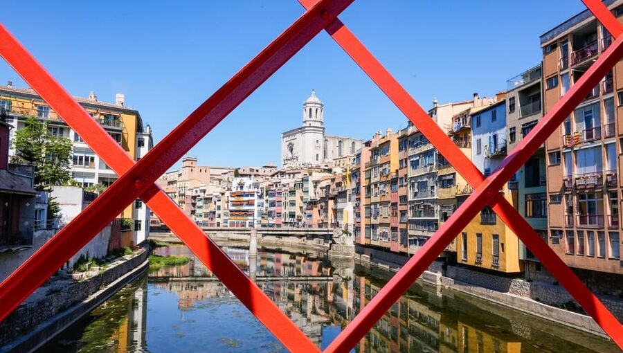 From Barcelona: Girona Guided Tour & Dalí Museum in Figueres - Key points to know before booking