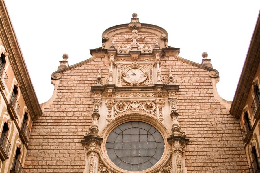 From Barcelona: Half-Day Montserrat Experience - Guides who shape the day