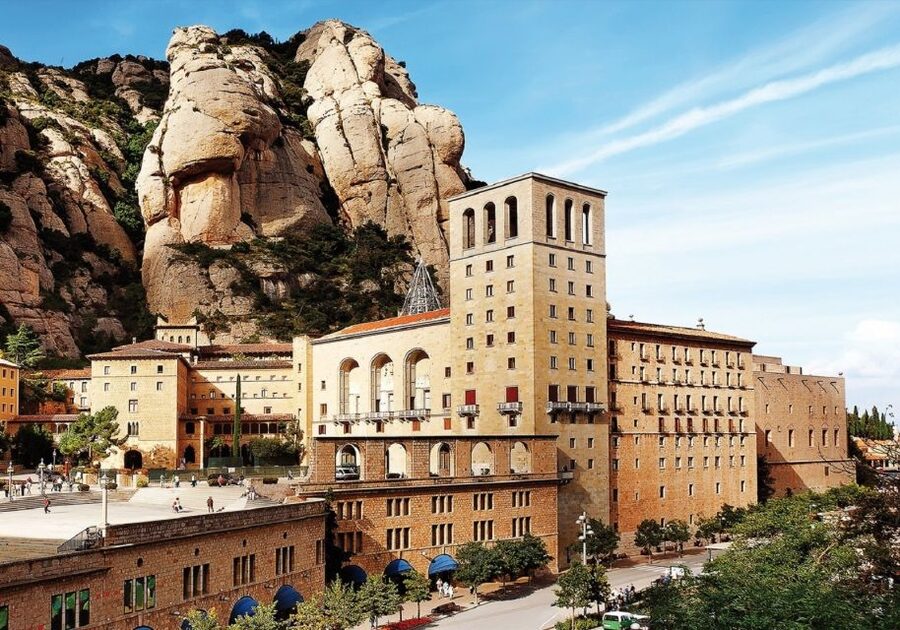 From Barcelona: Half-Day Montserrat & Horse Riding Tour - Who will enjoy this half-day outing?