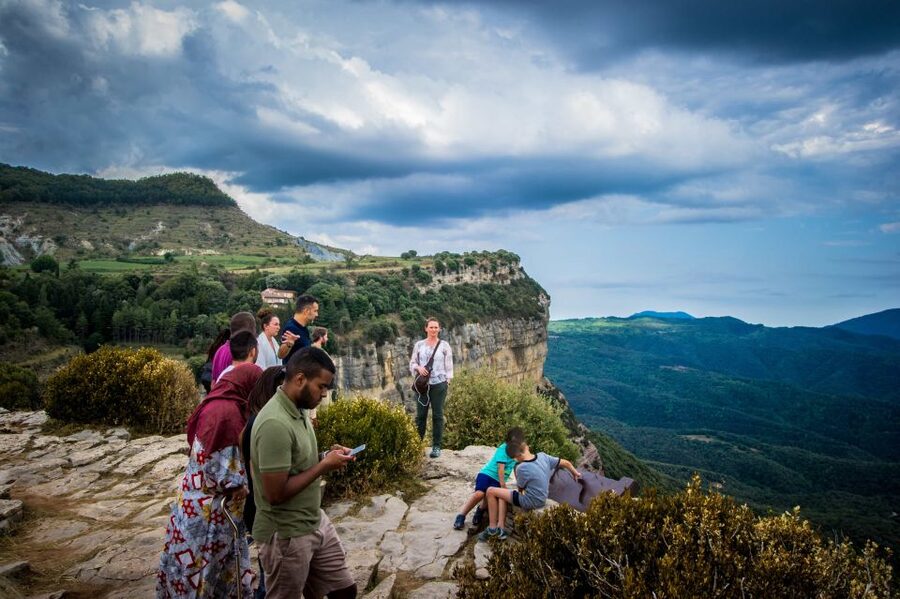 From Barcelona: Medieval Villages Day Tour - How the schedule feels in real life
