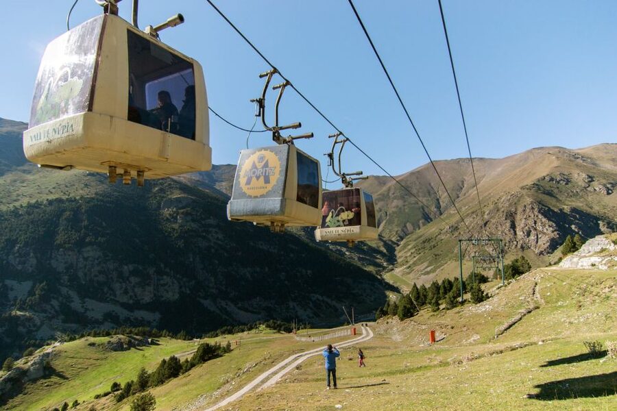 From Barcelona: Pyrenees Mountains Day Tour - The rack railway into Vall de Núria