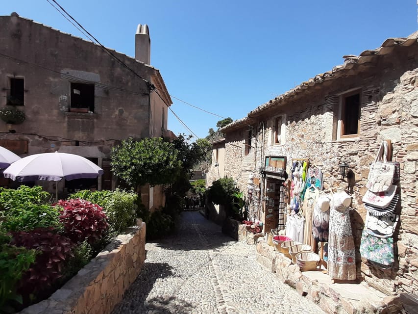 From Barcelona: Tossa de Mar Day Tour with Beach Time - Sa Roqueta and Tossa’s fishing-town character