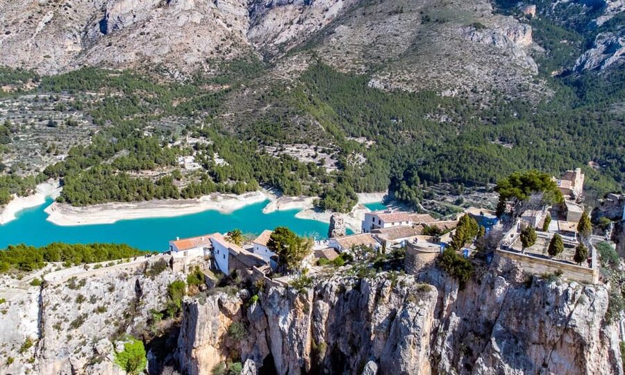 From Benidorm: Guadalest, Altea & ticket in Algar Waterfalls - Timing, walking, and what to pack