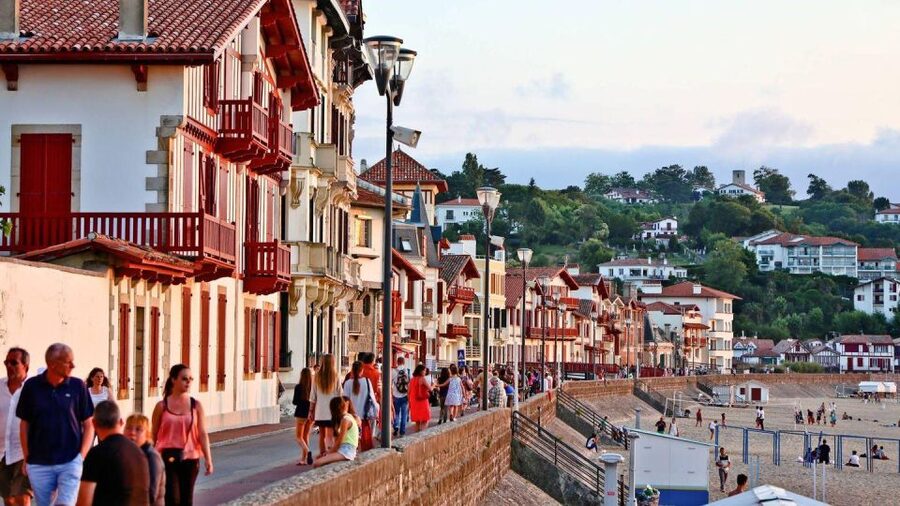 From Bilbao: Biarritz, Saint Jean de Luz, San Sebastian Tour - Mount Igueldo gives the day its big view