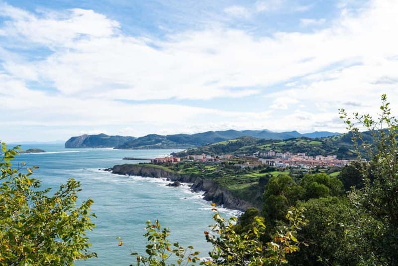 From Bilbao: Gaztelugatxe, Gernika, and Mundaka Group Tour - FAQ