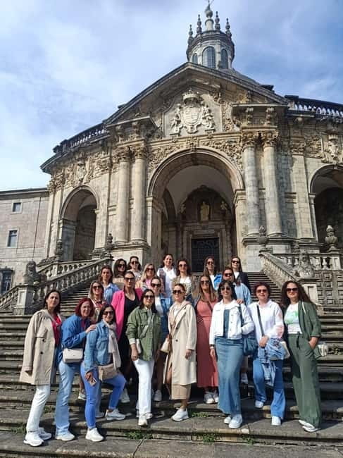 From Bilbao: Loyola, Getaria, Zarautz and San Sebastian Tour - San Sebastian old town and two hours of free time