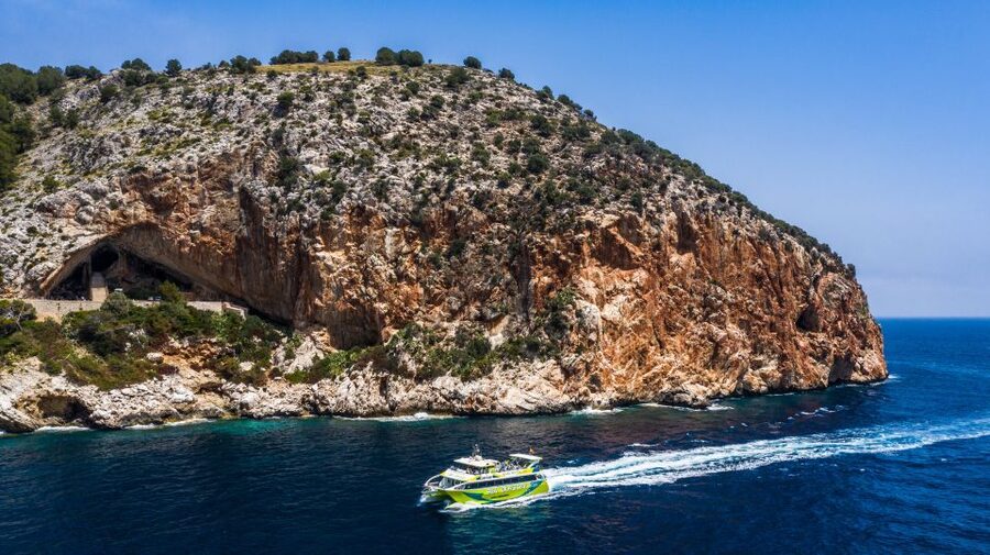 From Cala Ratjada: East Coast Glass-Bottom Boat Trip - Price, timing, and what your $38 buys