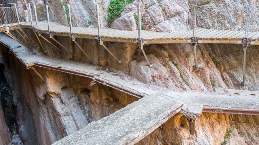 From Fuengirola: Caminito del Rey Guided Day Trip - Why the Caminito del Rey is worth the long ride