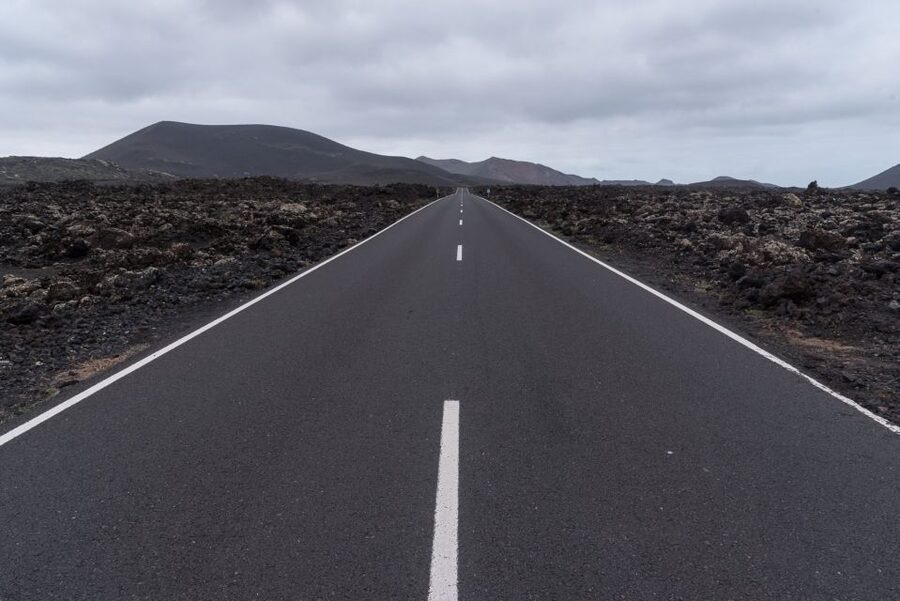 From Fuerteventura: Lanzarote Volcano and Wine Region Tour - Coach size, language, and time on the road