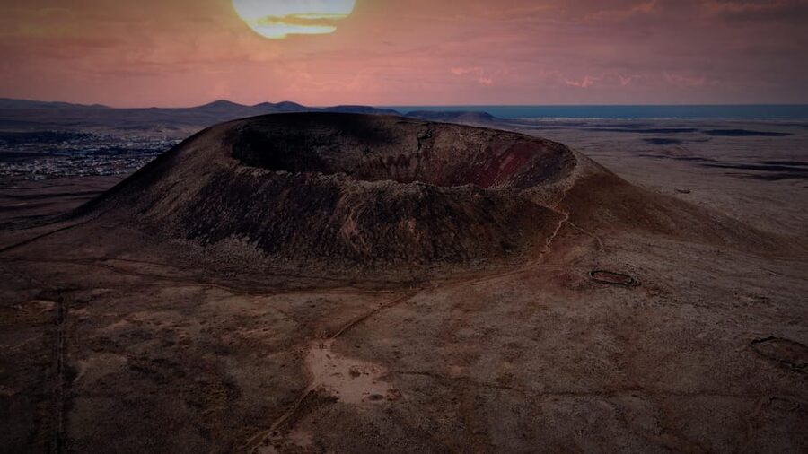 From Fuerteventura: Sunset Hike at Volcano with Scenic Views - Why Calderón Hondo makes a good sunset walk