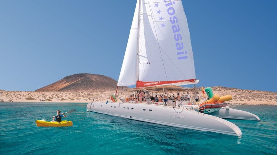 From Lanzarote: Sailing Day Trip Around La Graciosa - Pickup times and the long road to Órzola