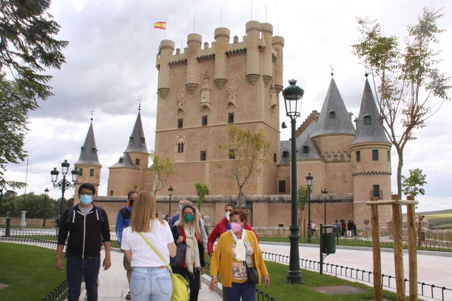 From Madrid: Avila and Segovia Full-Day Tour - Who will enjoy this day most