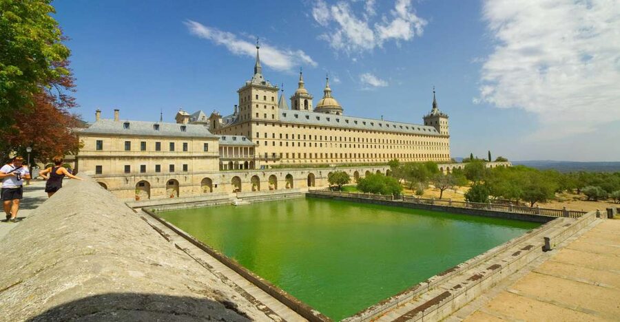 From Madrid: El Escorial and Valley's Basilica Half Day Tour - Key points at a glance