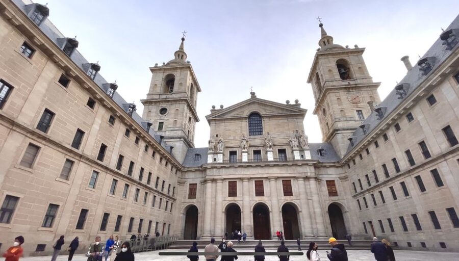 From Madrid: Escorial Monastery and the Valley of the Fallen - What the guide adds to the experience